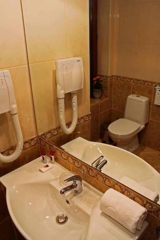 Chateau Montagne Hotel Troyan Trojan Pokój zdjęcie