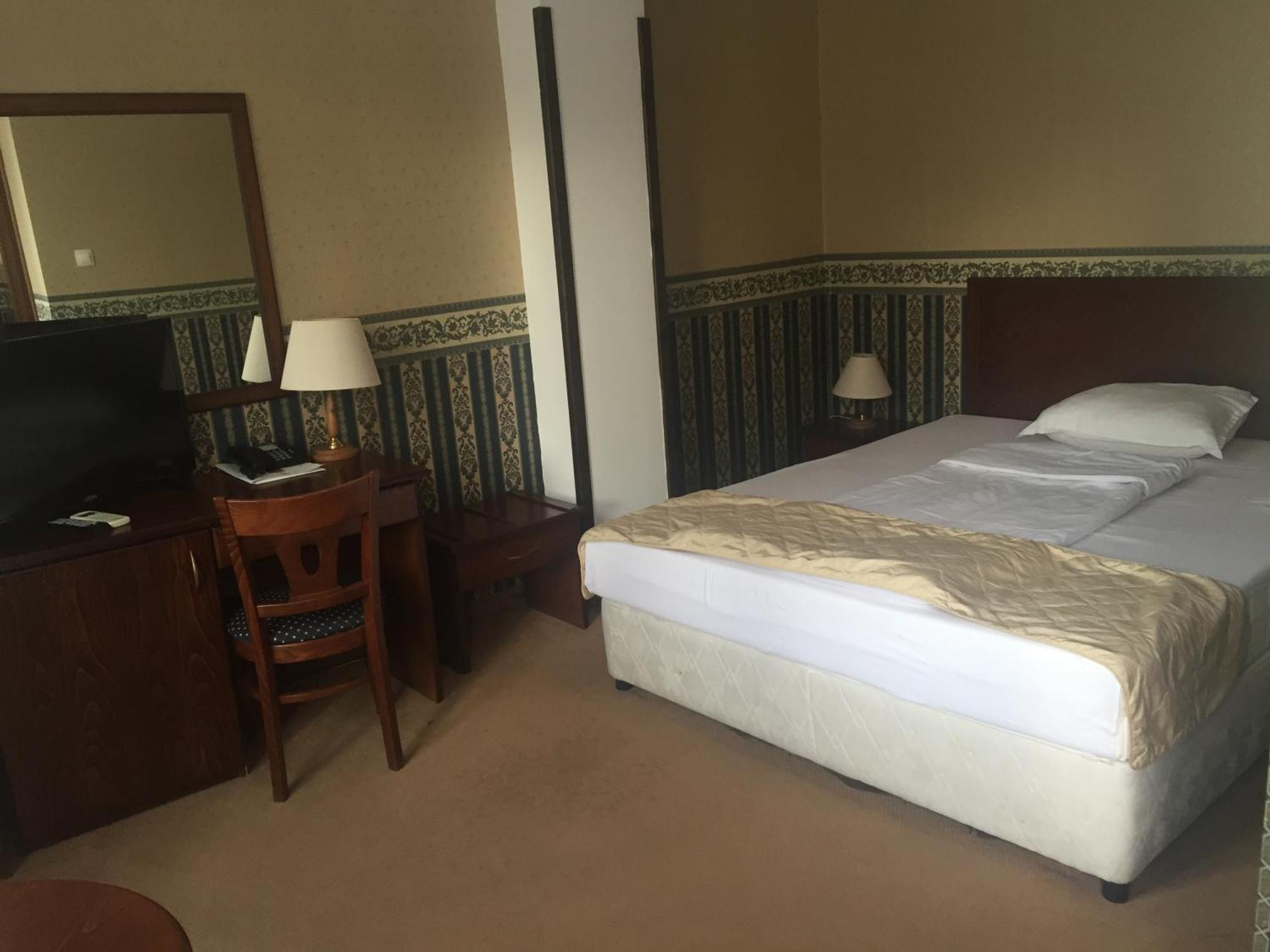 Chateau Montagne Hotel Troyan Trojan Zewnętrze zdjęcie