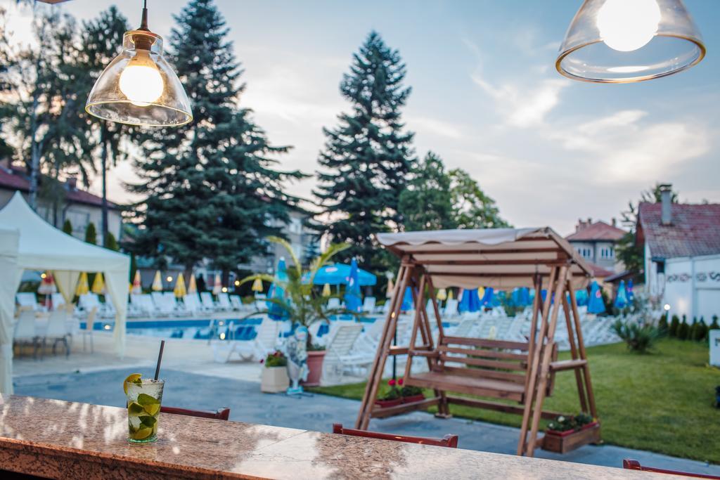 Chateau Montagne Hotel Troyan Trojan Zewnętrze zdjęcie